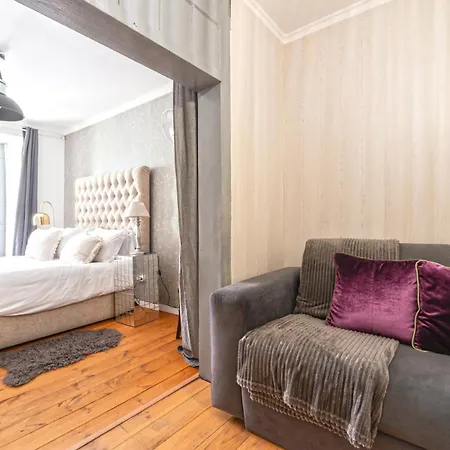 Apartment In Bairro Alto 1 - Charm Lisbon