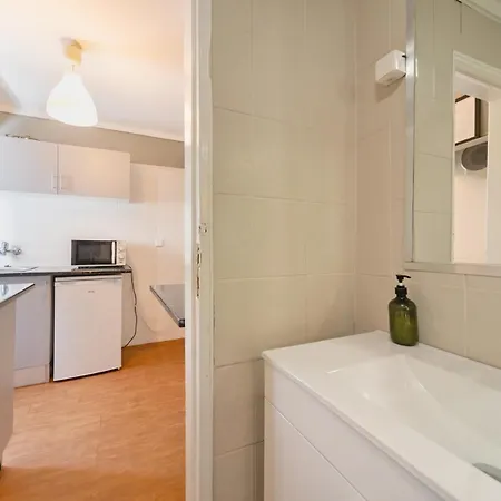 Apartment In Bairro Alto 1 - Charm Lisbon